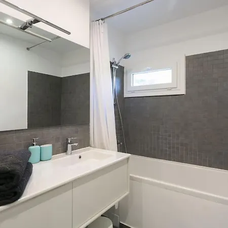 Joli Duplex Renove A Neuf De 72m²